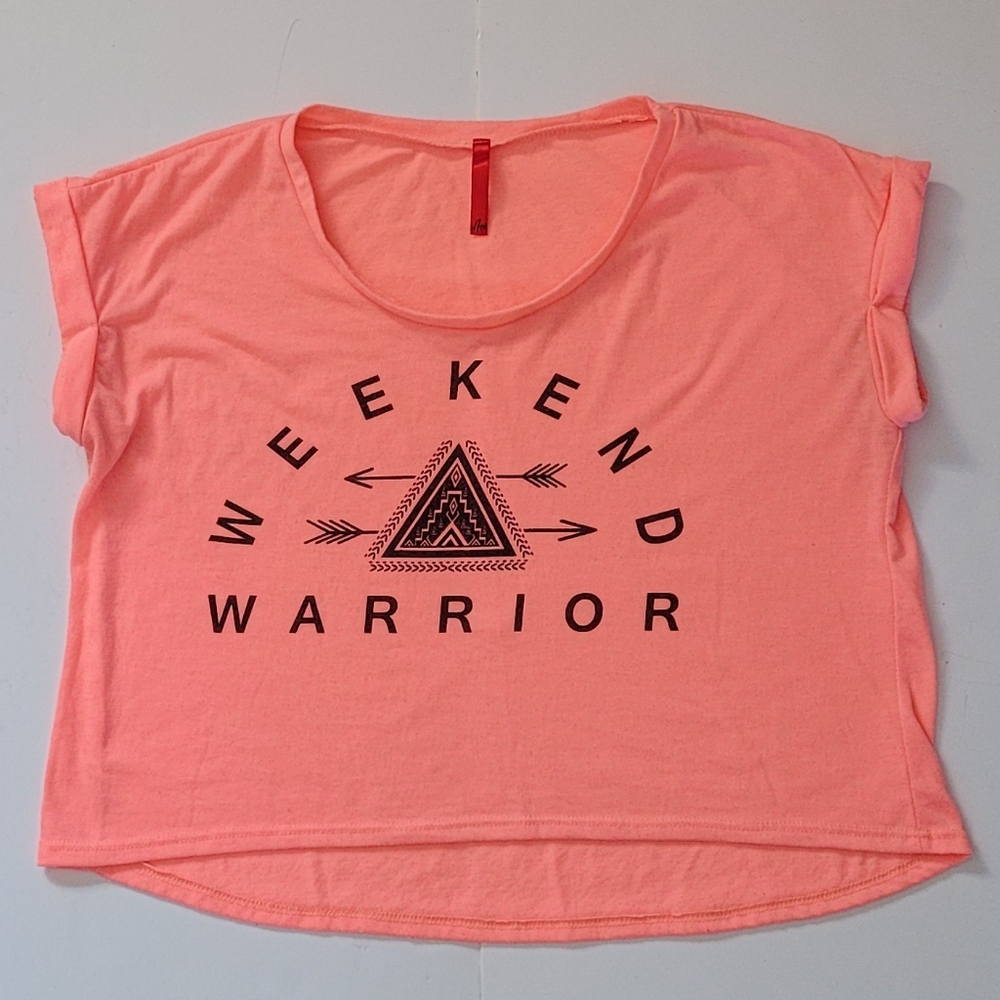 Cropped neon T-shirt